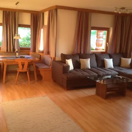 Peer Apartment