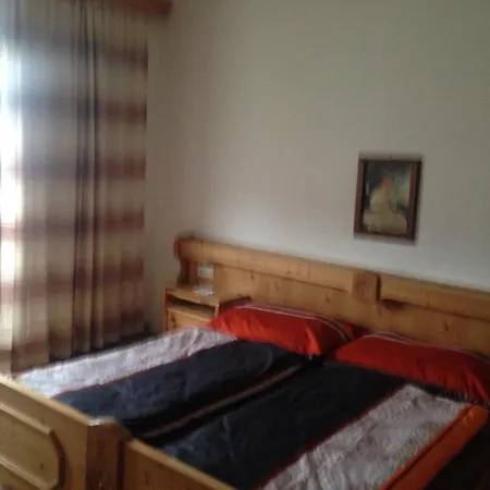 皮尔兰豪斯公寓 公寓 *