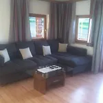 Apartament Peer *